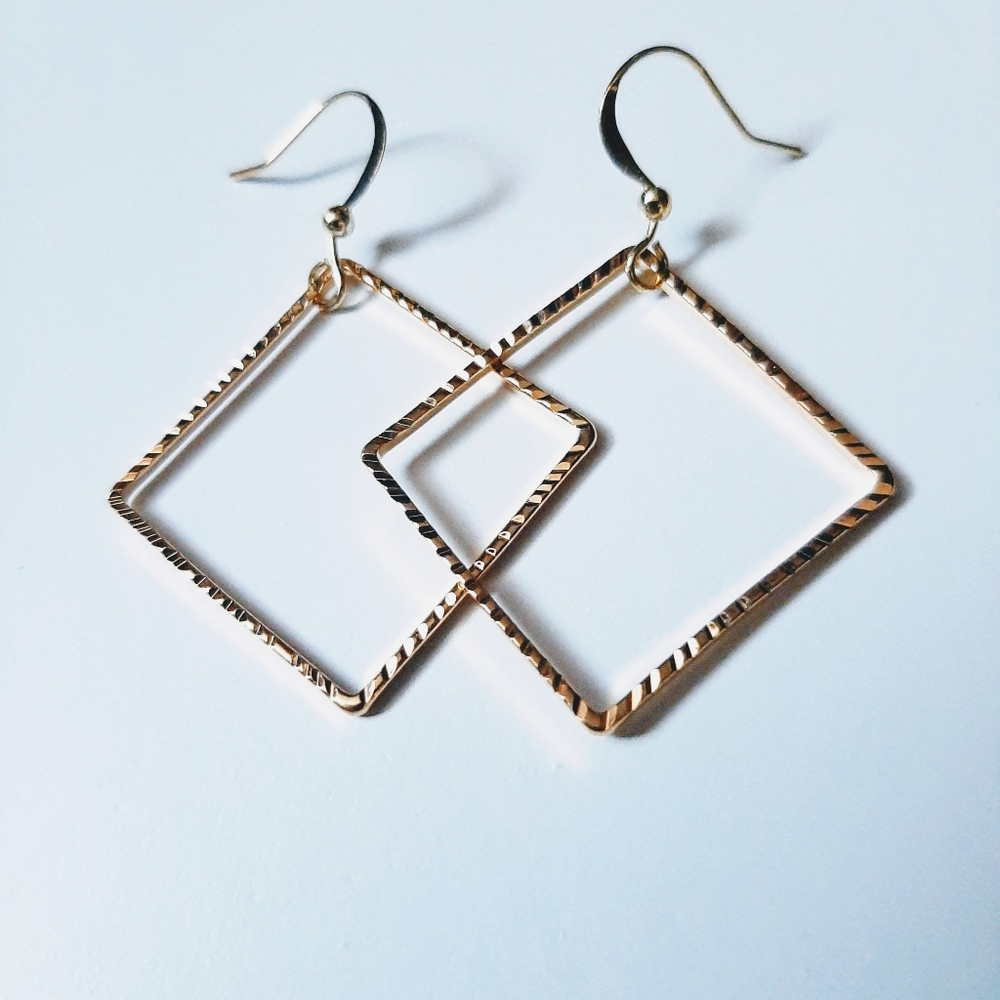 24k gold plated square earrings large - Picture 1 of 1